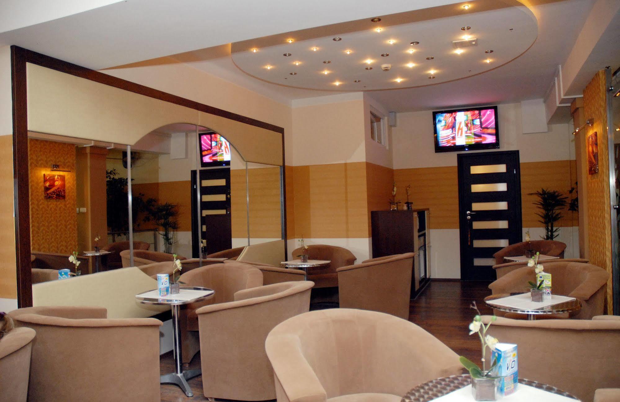 Sport Hotel Debrecen Exterior photo